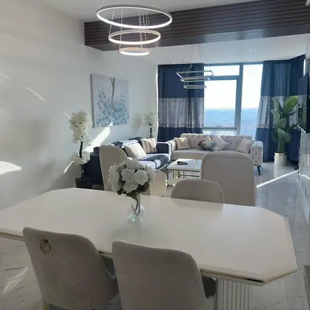 Stylish In Heart Of Sisli Floor 40 Apartment *