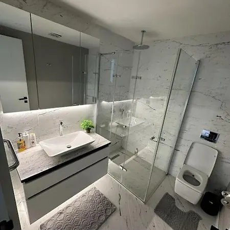 Stylish In Heart Of Sisli Floor 40