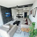 شقة Stylish In Heart Of Sisli Floor 40 *