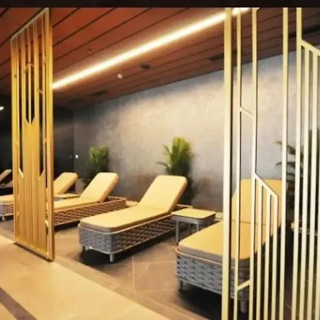 Stylish In Heart Of Sisli Floor 40 Apartament
