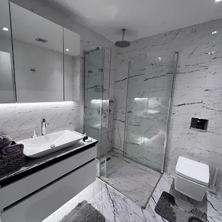 Stylish In Heart Of Sisli Floor 40 Apartament Stambuł